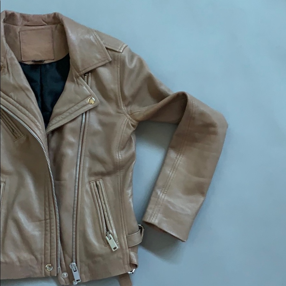 Leather jacket - Picture 3 of 6